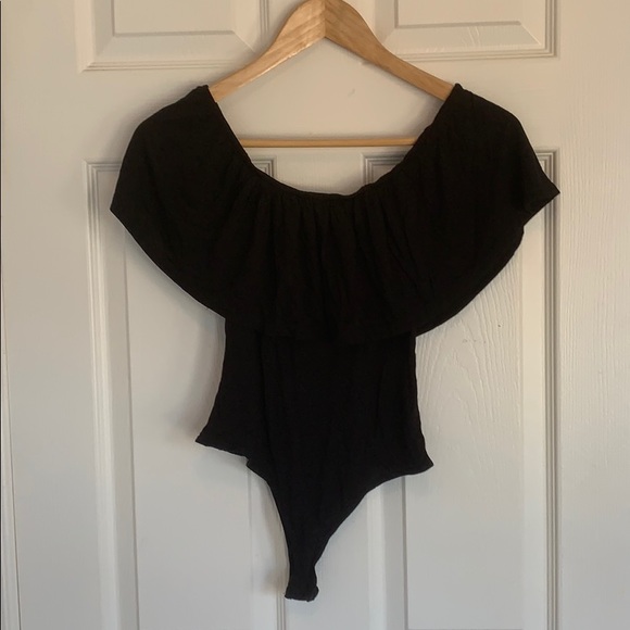 Off the shoulder body suit - Picture 1 of 2